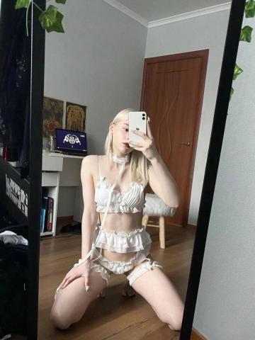 Анкета проститутки Зиглинда, 22 года